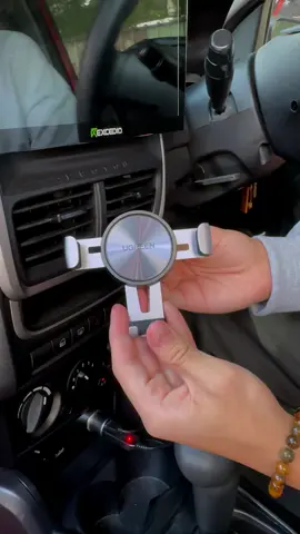 🚗 Keep your phone steady for a smooth ride with our UGREEN car phone holder! 📱✨  #ugreen #ugreenmalaysia #readystock #tech #tiktokfinds #techtok #TikTokTech #techtrends #freeshipping #electronics #fyp #car #caraccessories #carholder #phoneholder #holder #holderhp #kereta 