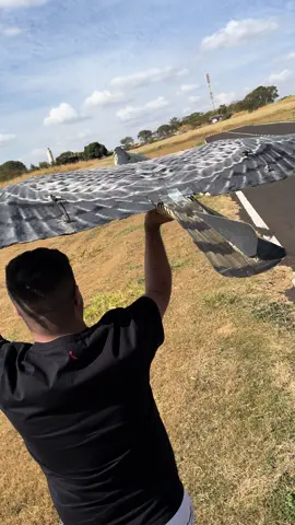 Parte 2 - Falcão afugentador #aeromodelismo #aeromodelo #rcaircraft #viral #aeromodelorc #decolagem #brasil #usa #takeoff 