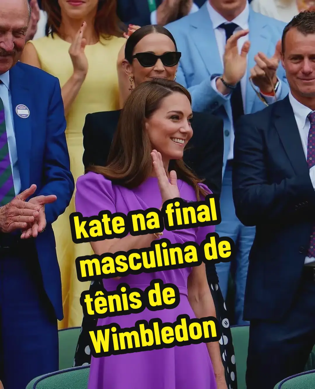 A #princessofwales  #katemiddleton  fez uma aparição pra lá de especial na final do torneio de #Wimbledon 