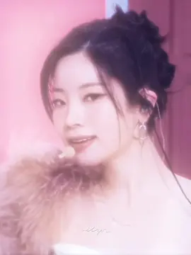 she’s my alibi 🤍 #twice #dahyun #edit #kpop #kpopedit #fy #fypシ゚viral #viral 