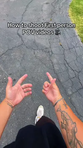 So clutch for vlogs 😮‍💨 #firstperson #phonemount #tiktokshopping #dealsfordays #tiktokshop 