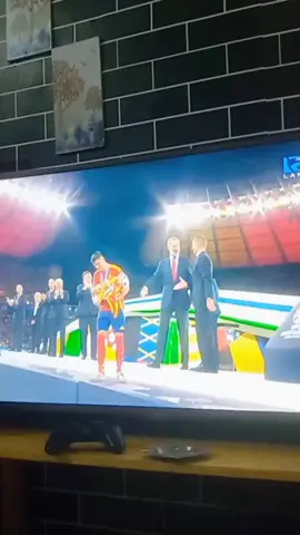 hadiah ulang tahun Yamine yamal #spain #fypシ゚viral #sepakbola #europe 