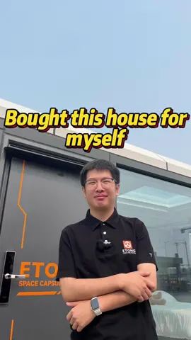 Bought this house for myself.#etonghouse#tinyhome #resorts #capsule #airbnb #tinyhouse #mobilehouse #prefabhouse #spacecapsule if you want more information and catalog, please contact me via WhatsApp :+8613998846999/telegram: +8618840031823/wechat: 13998846999/Email: susu931226@gmail.com. website：http://etonghouse.com/