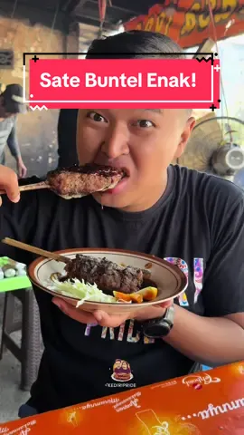 Sate Buntel Enak & Jumbo🤤 (Lokasi : @Sate Bu Jumangin , Jln Pamenang Sobo Namba’an Ngasem Kediri. Harga 38 Ribu) #kediri #makananviral #satebuntel #satebujumangin #kulinerkediri #kediripride 