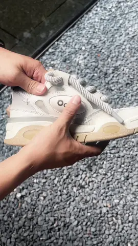 Ocai Retro 001 White👟👟 👉 Link in bio #ocai #retro001 #sneakers #fashiontiktok #streetwear #dailywear 