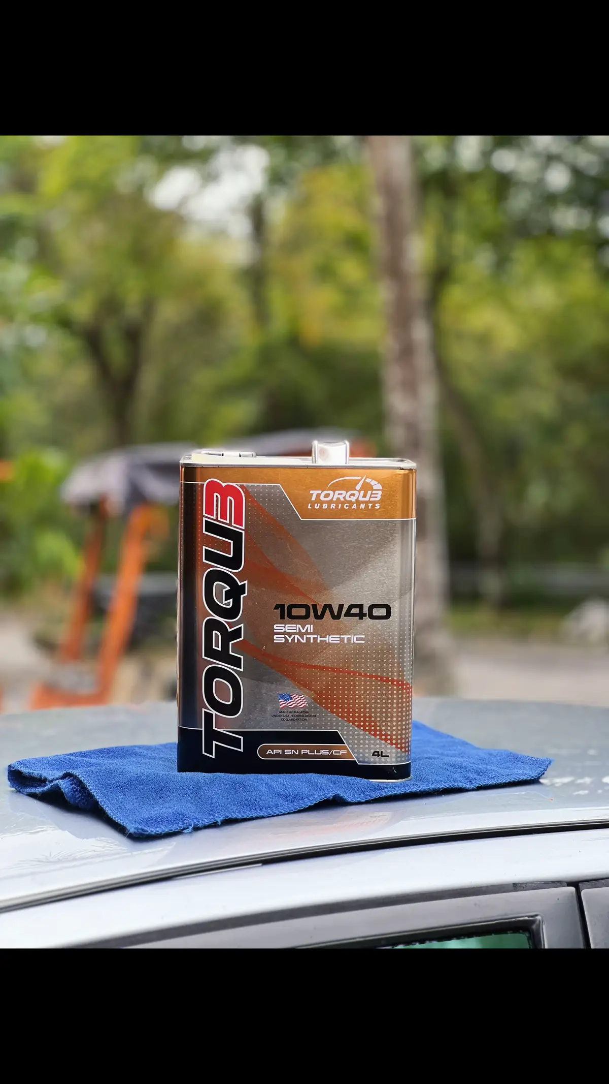 Protect your investment with the superior quality of Torqu3 Lubricants 10W40 semi-synthetic oil. Quality you can trust🛢️🔧 