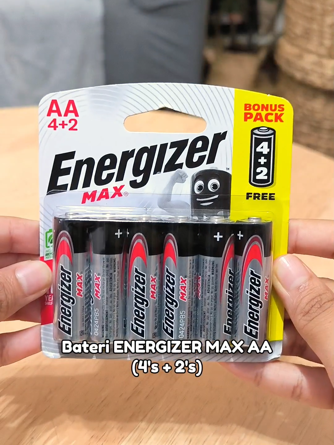 ⚡️Keep your devices running strong with ENERGIZER batteries! 🔋 Dependable power that lasts. 9520176-0177 ENERGIZER Max AA / AAA (4's + 2's) - RM13.90 (NP:15.90) ​ *Price may vary in East Malaysia.  #MRDIY #AlwaysLowPrices #AlwaysTheSmarterChoice #1200StoresCelebration