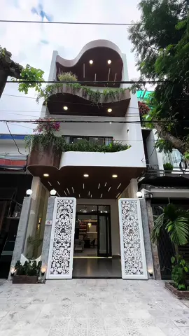 Lung linh nhất khu phố 😂 #nhaphodanang #nộithấtnhàđẹp #nhà_đẹp #kênhnhàđẹp #thiếtkếnhà #reviewnha #nhahiendai #LearnOnTikTok 
