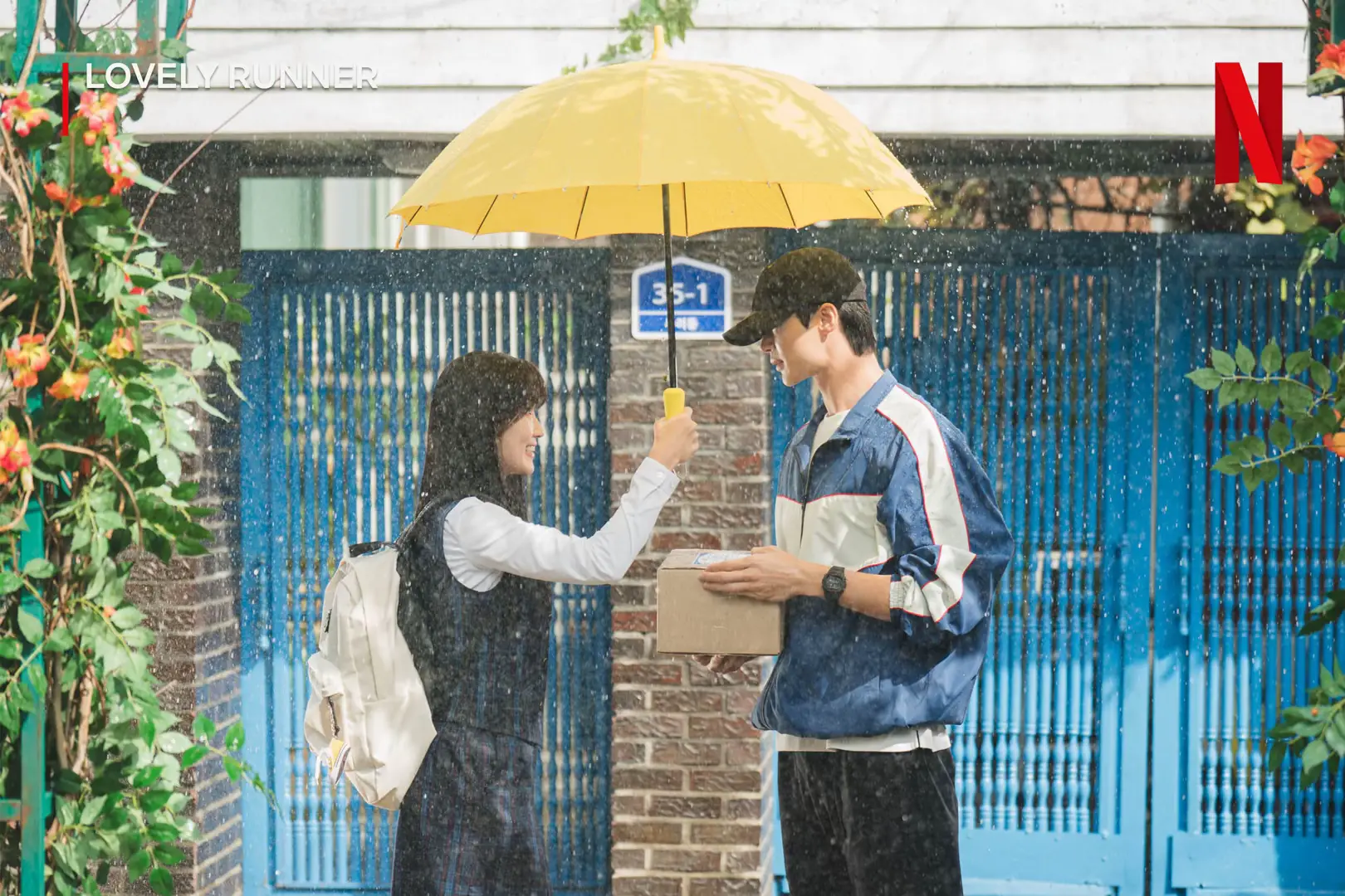 some lovely monday news: #LovelyRunner is coming to Netflix on August 1 *Availability varies across regions #LovelyRunner #선재업고튀어 #KimHyeyoon #김혜윤 #ByeonWooseok #변우석  #whattowatch #Netflix #넷플릭스 #NetflixKorea #NetflixKcontent #Drakor #KSeries #Kdrama 