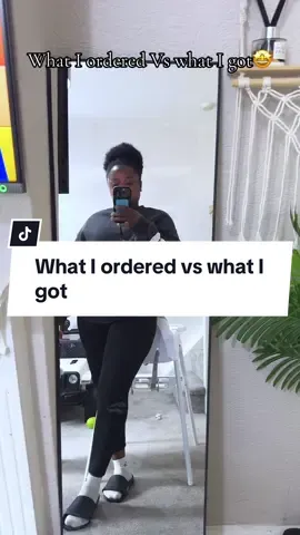 Black woman expecting a big aesthetically pleasing mirror for £33😂😂😂 #whatiorderedversuswhatigot #mirror #productreview #ebay #ebayfinds 