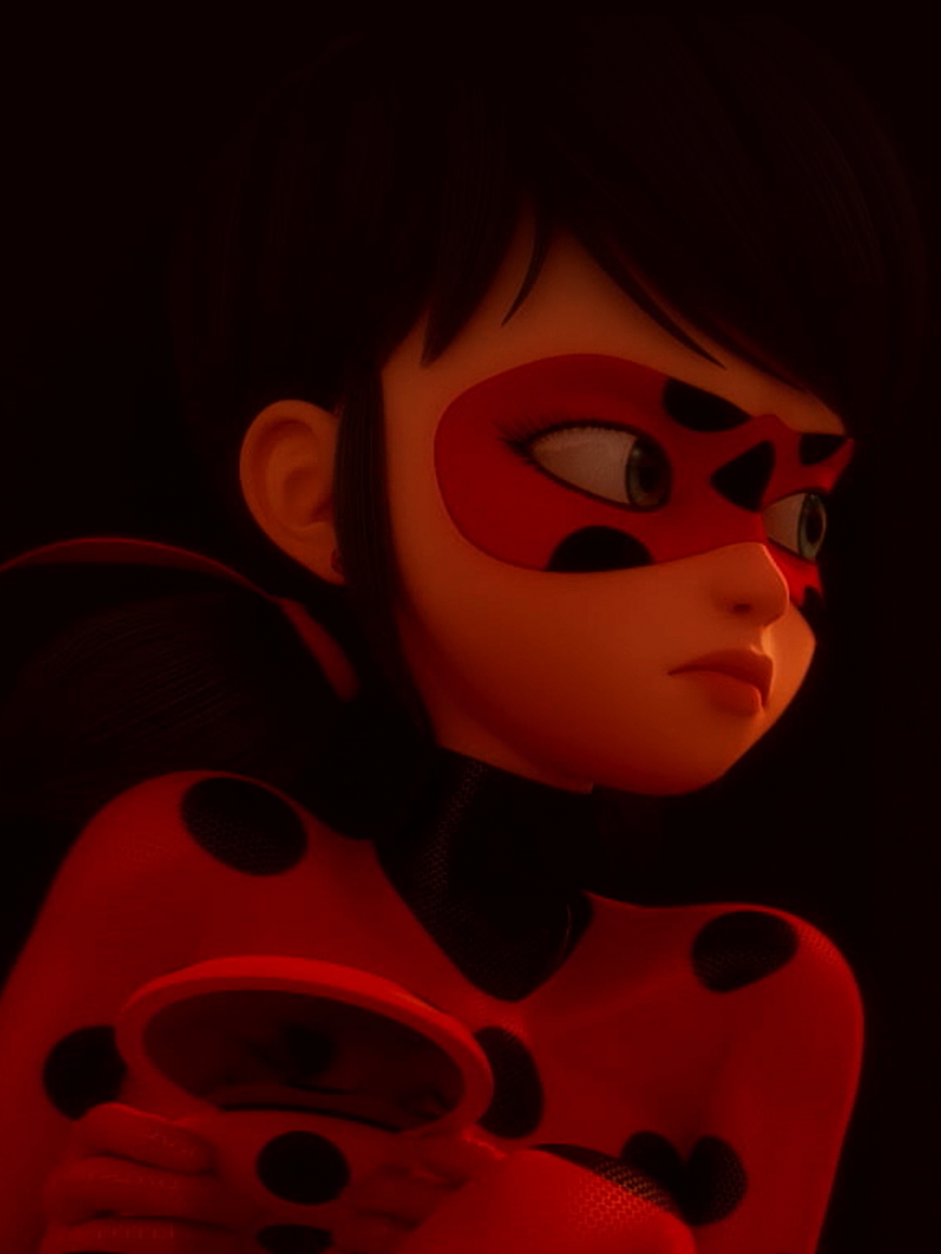 Ese momento revelador 😨 #miraculous #miraculousladybug#disneyplus #disney #ladybug#paratii #miraculousladybugtiktok