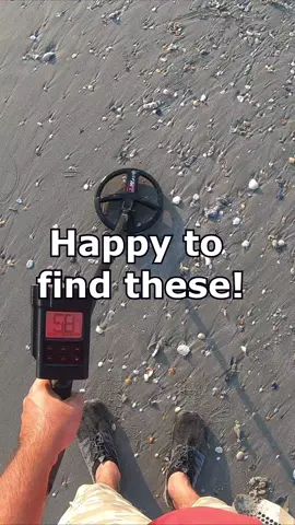 I was very happy to find these on the beach while I was metal detecting in search of lost treasure and digging around in the sand #metaldetecting #treasure #beach 