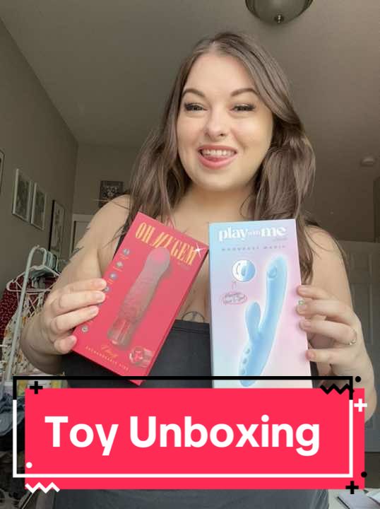 Unboxing these awesome additions to my toy collection from   @blushglobal today!! Which one should I try first? 🤔 #enby #plussize #queer #quink #toyreview #unboxing 