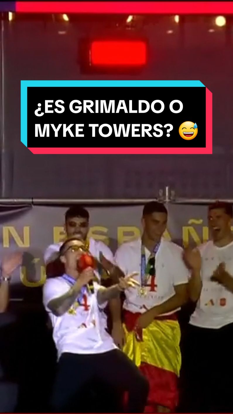¡UNA NUEVA FACETA! 🎤🔥 ¿#Grimaldo se perfila como #cantante luego de ganar la #Eurocopa ? ¿Cómo lo ven?  📽: @Selección española  #TikTokDeportes #myketowers #cancion #lafalda #Musica #Euro #EURO2024 #España 
