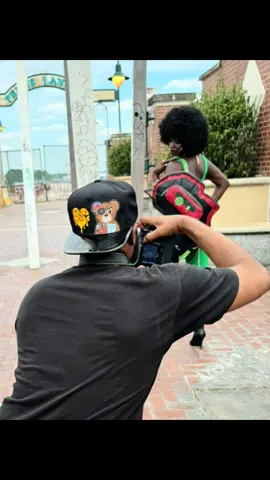 This is  a #Le#LeatherFashionDesignerstratton who Makes #Ha#Handmadea#bagst today he’s doing his own #ph#photographywhen asked why he said … when you’re entrepreneur, you have to go the extra mile… my photographer wasn’t  available so I got my own cameras. The show must go on. …                                         Model @MizzD@MizzDarkChocolate