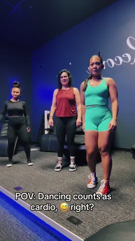 Dancing is cardio 😅 especially when it takes like 10x to get it right  #foryou #dancechallenge #tiktokviral #tiktokdance #MomsofTikTok #gymbuddies 