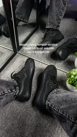 beuh cakep cuy #sepatulokal #sepatusekolahmurah #sepatuguenih #belilokal #sabafootwear 