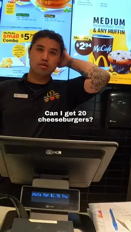 I bought 20 burgers and gave them out 🥹❤️ #burgers #kindness 