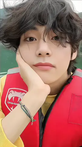 ˖ ࣪⊹ 𝗍𝖺𝖾𝗁𝗒𝗎𝗇𝗀 𝗌𝗈𝖿𝗍 𝖿𝖺𝗇𝖼𝖺𝗆៸៸ ˚ 𖣠 ?! - 『𝖴 𝗐𝖺𝗇𝗍 𝗂𝗍? 𝖼𝗈𝗆𝗆𝖾𝗇𝗍 “𝗉𝗀“ 𝖺𝗇𝖽 𝖼𝗋! 𝗆𝖾』 - #fanpage #fyp #tiktok #kpop #fancam #highquality #bts #bangtan #v #taehyung 