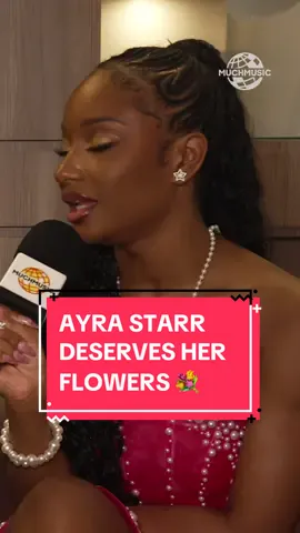 VJ Kwe gives #AyraStarr her flowers as she has become a role model for young women in the world 💐 Full video on YT: Much