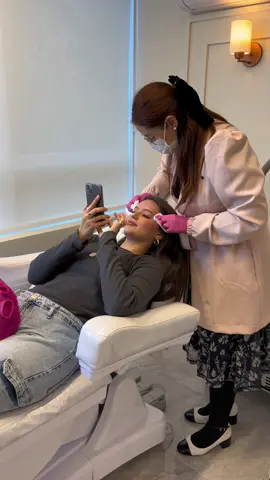 nosso dia de cuidados 🥺😮‍💨 amigas, confiram os procedimentos que a gente fez e fiquem até o final que tem surpresa pra vocês 💗  #Vlog #vóeneta #procedimentos #skincare #viral @facedoctorpoacentro 