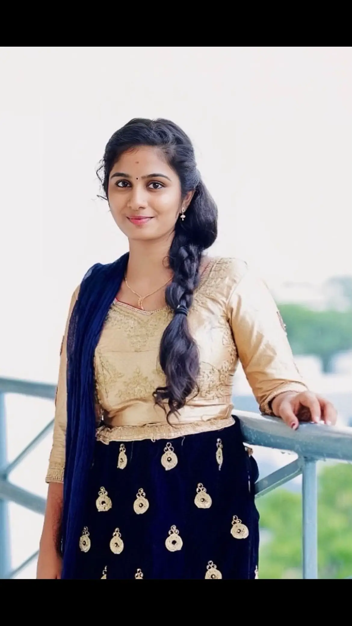 நெய்வேலி மின்சாரம் போல சிரிக்கிறா 😘🧚‍♀️ #fyp #trending #janani_tamilachi #tiktoktamil #tiktokdubai #tiktokuk #tiktok #avakannapatha 