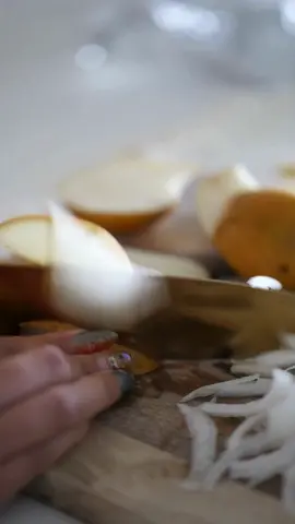 🍐🧀🧅 #SNR #homemadepasta #fromscratch #ravioli #teamwork #housewifelife #perserverance #learning #healingtiktok #blackgirlsoftiktok 