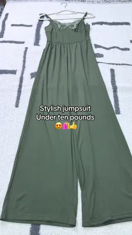 #jumpsuit  #butterfly  #embroidery  #wideleg  #loose  #dailywear  #tiktokmademebuyit  #spotlight  #summersale 