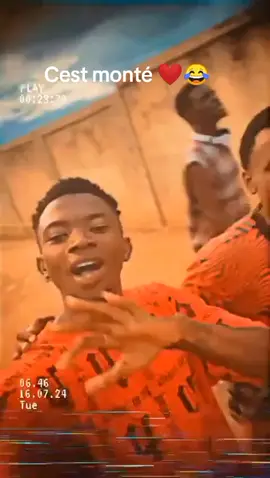 JE BADAIS MAL❤️❤️🤣🤣🤣🤣😂😂#LESKY #azariah #rapivoirien225🇨🇮 #willydombo #cotedivoire🇨🇮225 @L'infatigable Fabio L'belge @Bad-Angel@225 #cejour-là #pourtoi #lifetv 