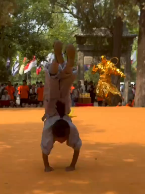 A 9-year-old girl from central #China's #Henan Province lit up the stage at the 2024 #Shaolin Games Final, clinching a spot in the prestigious Top 10 #KungFu Stars!