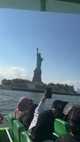 Statue of Liberty New York 📍🥰❤️ #Virk #jutt #Pakistani🇵🇰  #American🇺🇸 #🗽🇺🇸🗽  #foryoupagen #foryouvideot  #nevergiveupt #tiktok #teem  #USA #america #jutt #Virk 