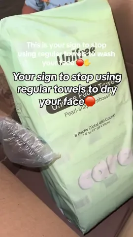 I’ve been using disposable facial towels for a while now and I’m never going back to drying my face with a regular towel.. and you shouldn’t neither 🙅🏻‍♀️☺️ @UnifreeUS #unifree #facialtowels #facetowels #facetowel #skincare #skincaretips #SkinCare101 #skincaremusthaves #skincaretiktok #makeupremoval #absorbent #soft #hypoallergenic #facecare #facecareproducts #dealsforyoudays #tiktokshop #tiktokshopfinds #foryou #fypシ゚viral #fyppp 