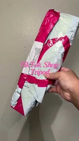 I love my Tripod from Tiktok Shop !🤍 #tiktokshop #tripod #contentcreator #contentessentials 
