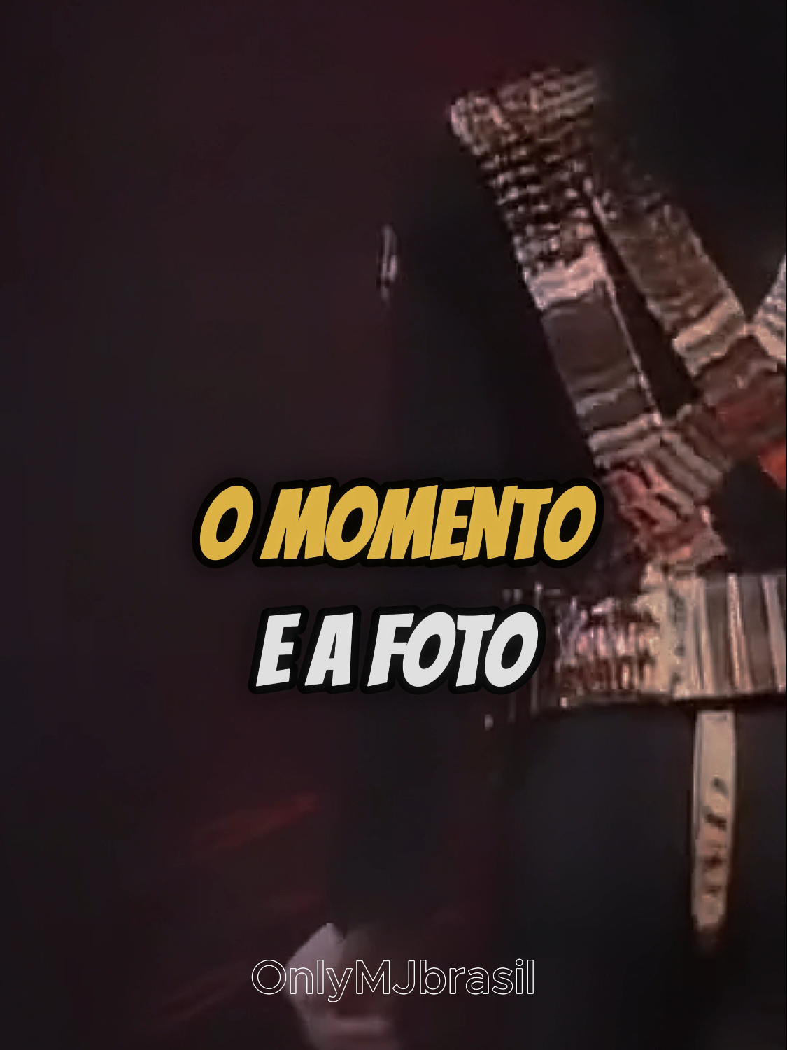 Michael Jackson: O Momento e a Foto #michaeljackson #thekingofpop #moonwalker4life #michaeljacksonforever #mjinnocent
