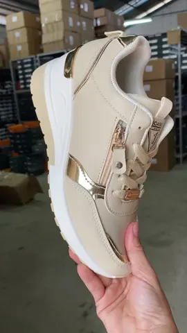 SEPATU SNEAKERS KEREN MEWAH OOTD UAPIKKKKK POLLLLL #sepatujoanne #sepatuwanita #sepatuootd #promosale #fyp #fypdongggggggg 