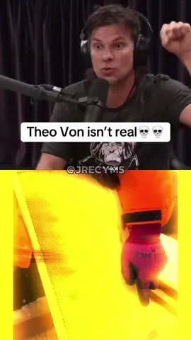 Funniest man alive #jreclips #joerogan #podcast #theovon 