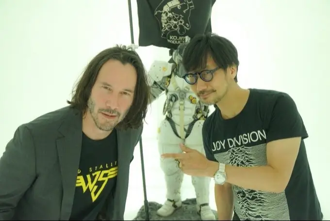 Here’s a niche post Hideo Kojima with actors #fyp#foryou#hideokojima#metalgearsolid#keanureeves#ellapurnell#timotheechalamet#robertpattinson#madsmikkelsen#elijahwood#robertdeniro#samporterbridges 