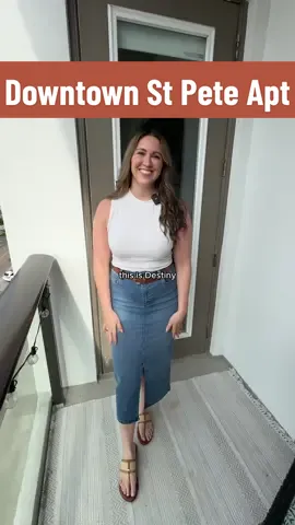 Would this price be worth it for you? 🤑 LINK in my bio to see available homes similar to this one!  @datingwithdest and Cooper a live in downtown St. Pete for $2600 a month in a one bedroom one bathroom apartment. This location is perfect for her, close and within walking distance to almost everything: shops, resturants, the coast. She's not far from the beach or from her family! 📍 Downtown, Central Arts District, St. Petersburg, Florida Occupation: Tech Sales #hometour #florida #floridaliving #apartmenttour #apartment #stpete #stpetersburg #yourhomegirl #costofliving #wheretolive