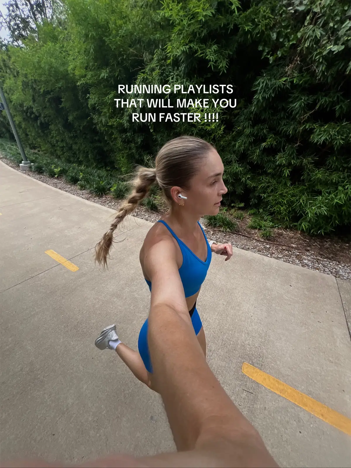 I play these over and over and over!!!🎶🏃🏼‍♀️👏🏻 my spotify is 🔗’d in my bio #runningplaylist #runningmusic #Running #runningmotivation 