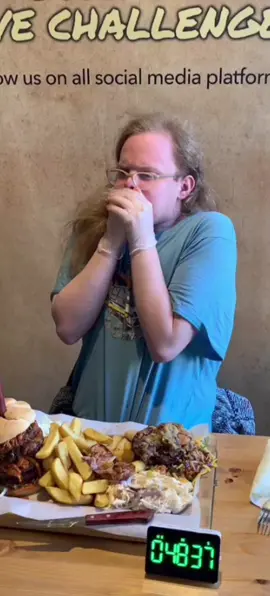Food challange goes wrong 😂😂😂😂 #food #foodchallenge #foodtiktok #fail #fyp 