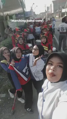 yang ke 3 asik sendiri 😭😭 #marchingbandcore #marchingband #marchingbandalda #meme #foryoupage #4u #fyp 