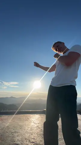 Disconnect in calabassas 