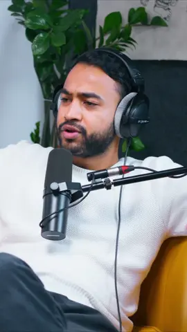 How much does a real-estate guy make money #fyp #ekchinwithadit #reyproperty #podcast #australia