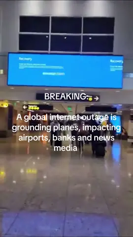 A view inside SEATAC airport during a global internet outage that is grounding flights across the country. The impacts of this global outage are still unknown. #globaloutage #outage #internet #breakingnews #news video from Scott Sanders 