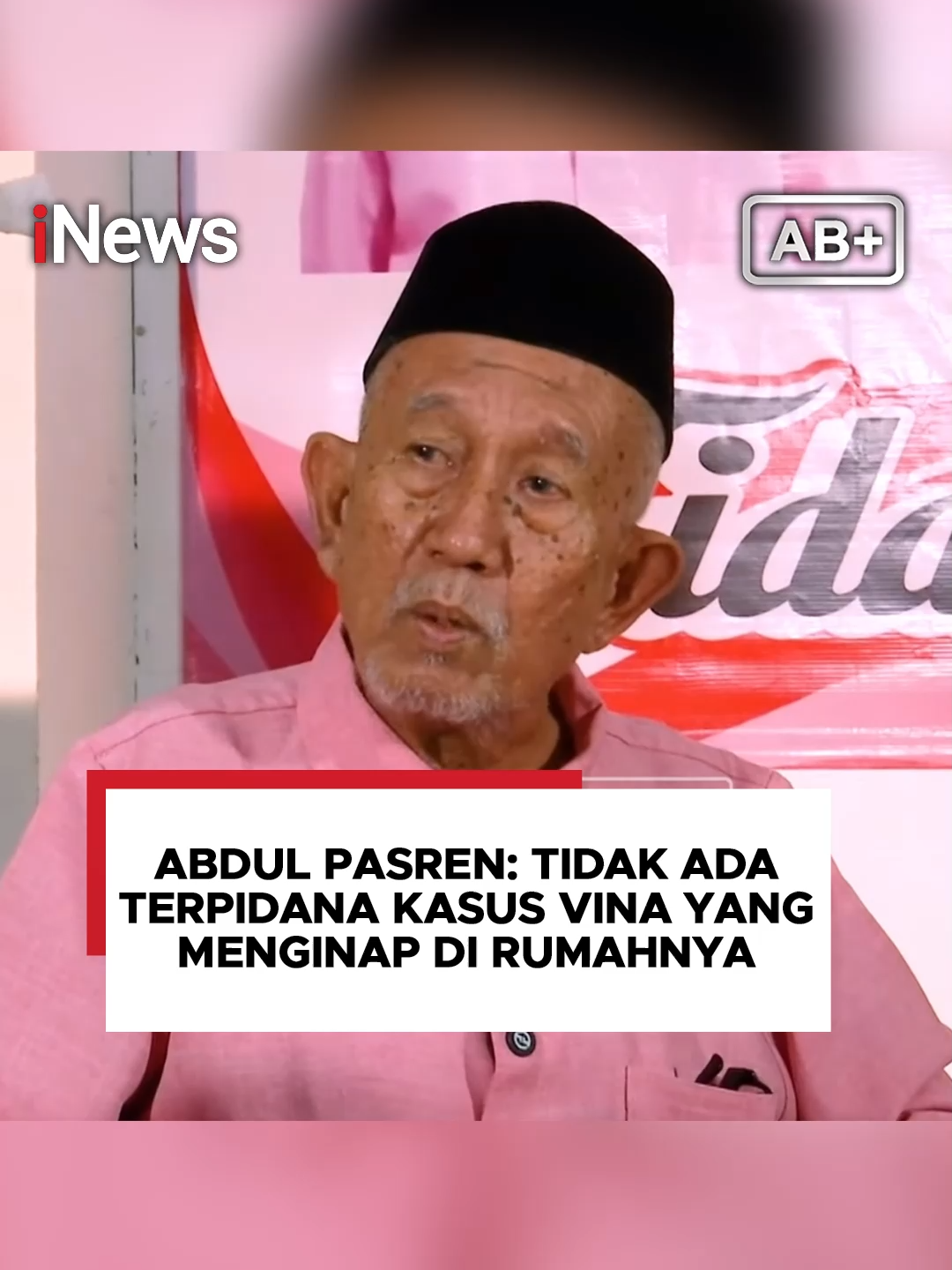 Abdul Pasren bersaksi tentang kasus pembunuhan Vina dan Eky Cirebon tahun 2016 lalu dalam eksklusif dalam AB Plus.  Dalam keterangannya Pasren menegaskan tujuh terpidana tidak pernah menginap di rumahnya.  Diketahui Abdul Pasren sebelumnya menjadi Ketua RT Karya Bakti sejak 2013-2017. Dia juga menegaskan tak pernah melihat para terpidana berkumpul di warung milik Ibu Nining. Saksikan selengkanya hanya di AB+  https://www.youtube.com/watch?v=sqcz6JSykTU&t=1s #iNews #ABPlus #VinaEki #VinaCirebon #AbdulPasren #SaksiKunci #Kahfi