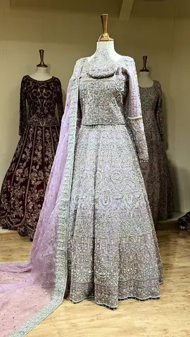 Incredible bridal style🤩. A perfect dress for a perfect love story.. specially for kasni lovers 🥰 If you want one for your event then place your online order now or visit us.  For appointment / details +92 315 0423270  Local 🚚& Worldwide 🌎 ✈️ delivery. 📍Shop # G5, Gulf Center, Muree Road, Rawalpindi. . . . #janbridallounge #ukpakistani #ukpakistanifaishon #ukpakistaniclothes #usapakistani #usapakistaniclothes #usapakistanifashion #canada #usa #uk #germany #norway #france #belgium #denmark #swedan #africa #southafrica #uae #india #qatar #mauritius #londonfashion #birmingham #britishpakistani #designer #trending #reels #weddingseason #pakistanifashion #pakistaniweddings #indianweddings #shadiseason #fashion #latestdesign #receptiondress #viral #barat #mehendi #nikkah #bridal #pakistanibride #beauty