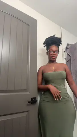 checking yourself out before you go out >>>>>>  @prettylittlething  #fyp #foryou #OOTD 
