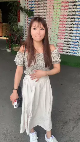 走過路過別錯過😂  #夫妻  #親子  #台農牛乳  #吃貨  #搞笑影片 #tiktokindia 