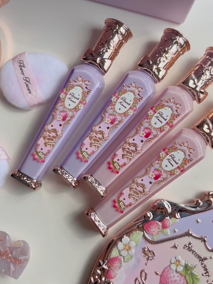 Unboxing the dreamy Purple Strawberry collection!🍓💜 (©️:@praewsu_ph)#flowerknows#violetstrawberryrococo#makeup#asmr#unboxing#makeuphaul#swatches#satisfying#makeupreview#girlythings#makeuprecommendation