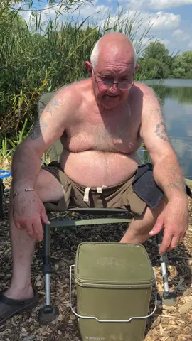 What’s in Micky’s mix🎣 #carp #fishing #carphunter #fishinglife #stickybaits 